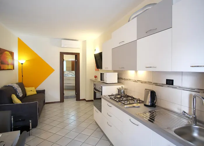 Sorelle Anna Мейна